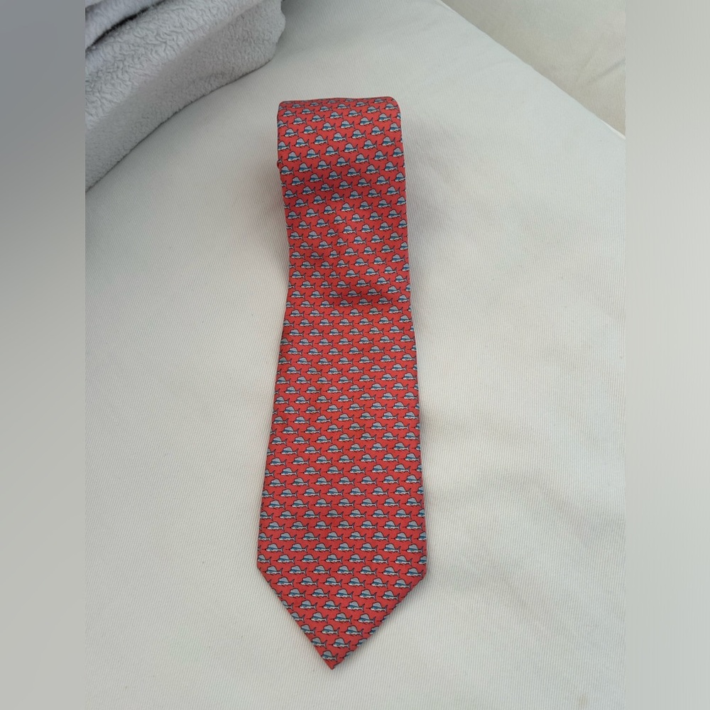Vineyard vines marlin necktie tie